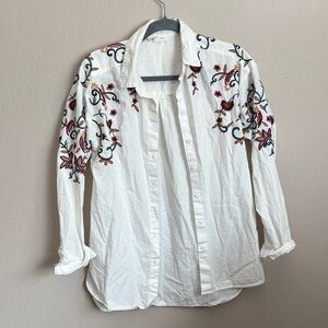 Beachlunchlounge Cream embroidered Button-Up Shirt size small